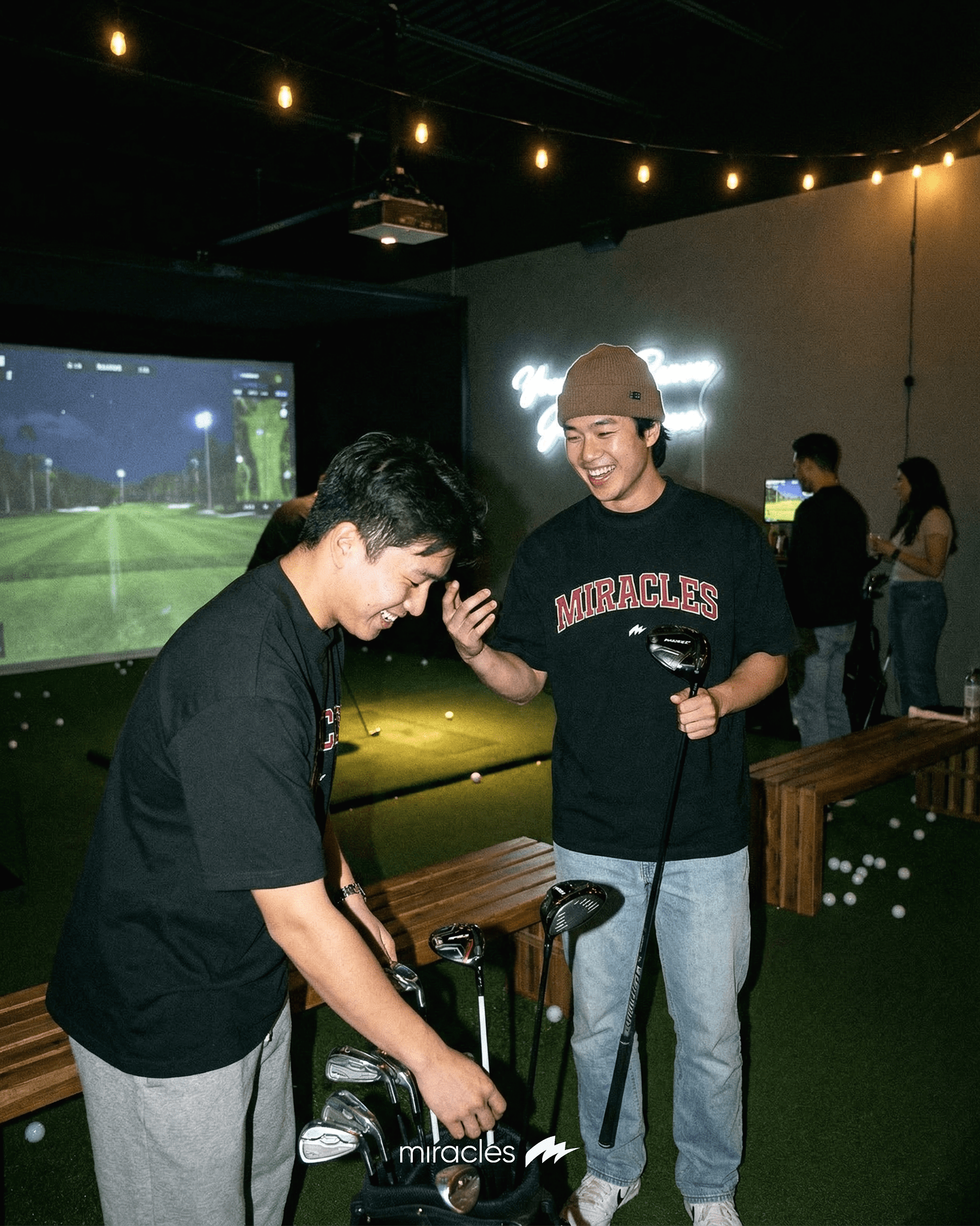 Varsity Oversized T-Shirt - Miracles Golf